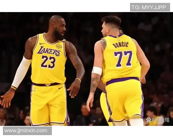 2004年湖人与马刺季后赛激战回顾：巅峰对决与传奇时刻的交织