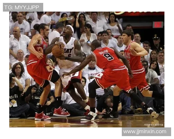 2006年小牛队与热火队激战回顾：一场改变NBA历史的经典对决