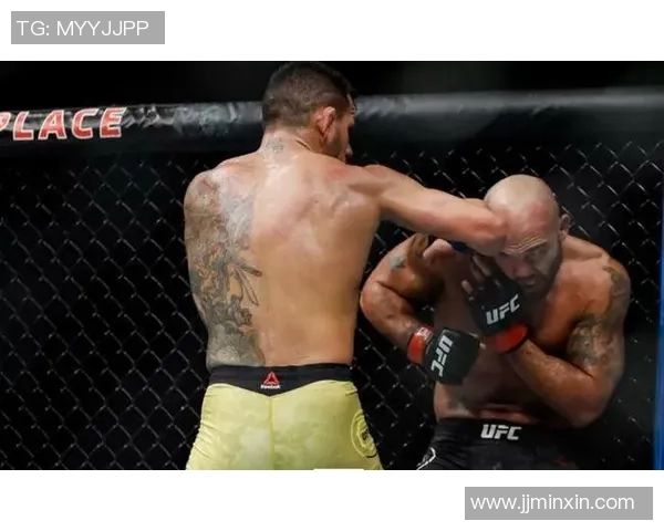 UFC飞踢对决安乔斯精彩瞬间解析与战术分析